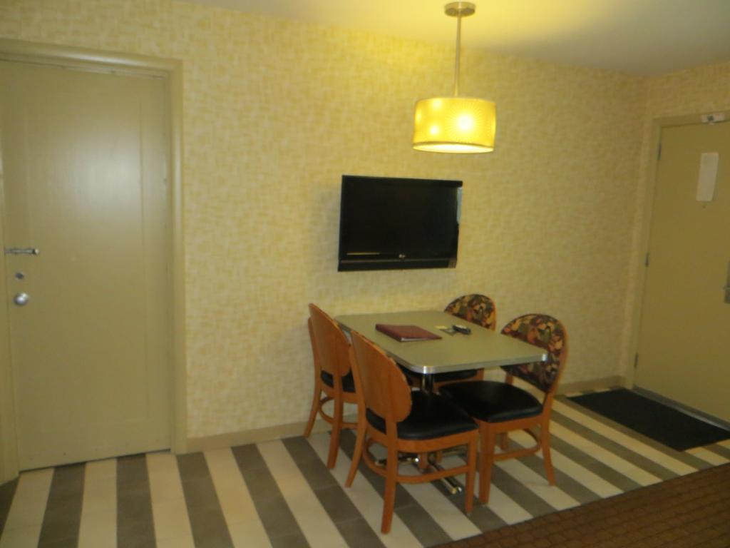 Hotel Carleton Of