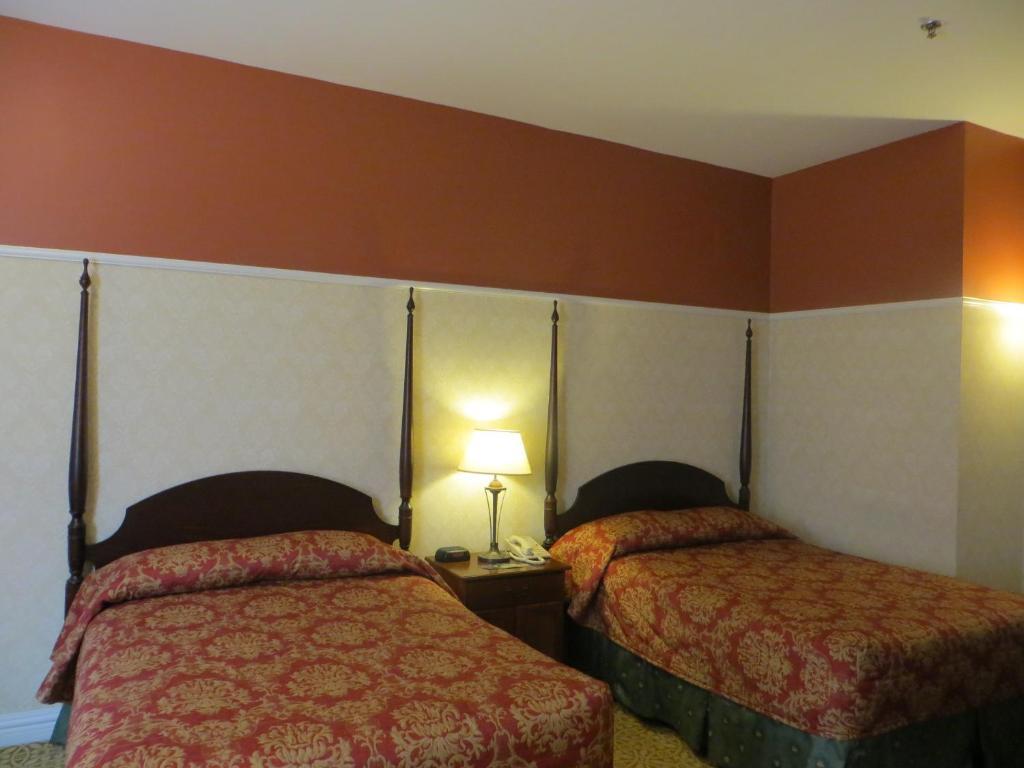 Hotel Carleton Of
