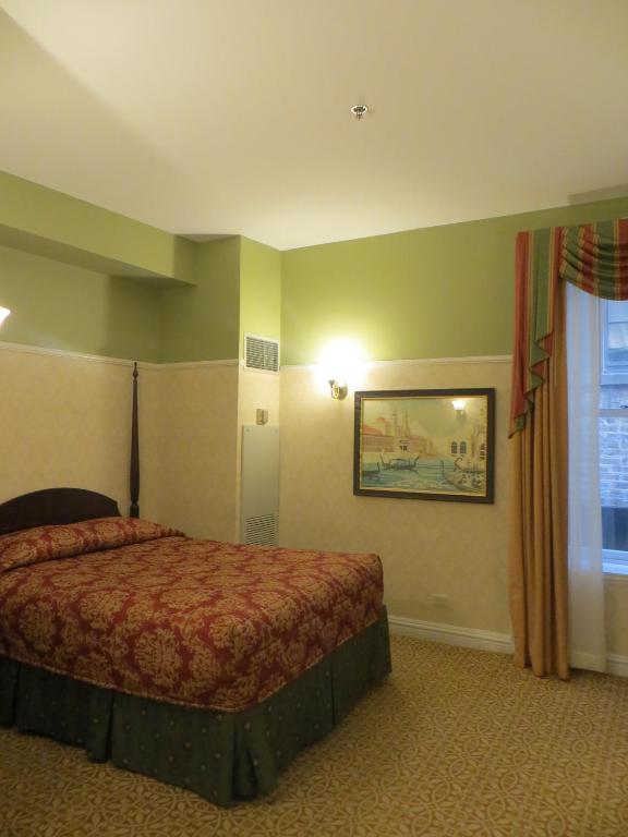 Hotel Carleton Of