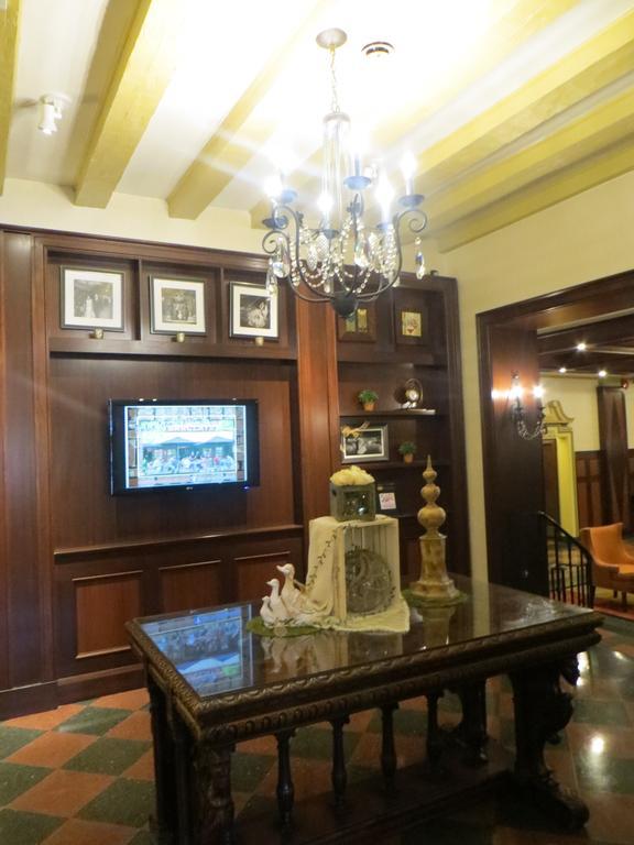 Carleton Of Hotel 3*
